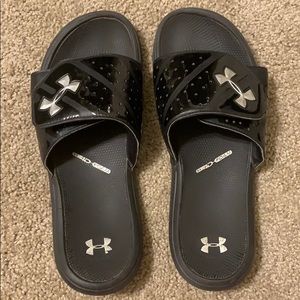 Black under armor slides size 12 men’s
